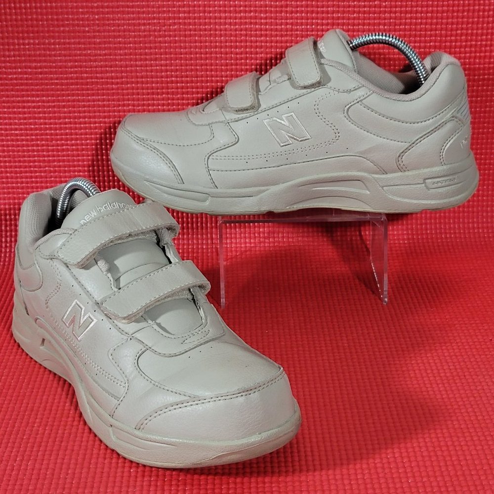 New Balance 576 Beige Walking Shoes - Women's 9.5 Narrow